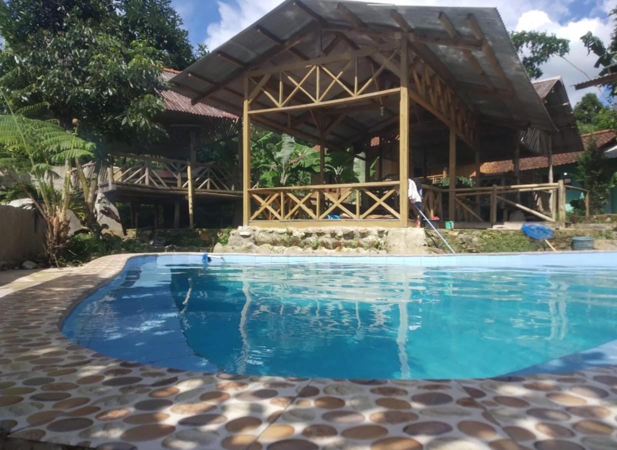 De Salak Homestay Богор Экстерьер фото