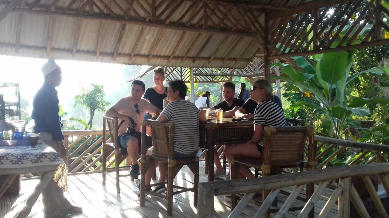 De Salak Homestay Богор Экстерьер фото